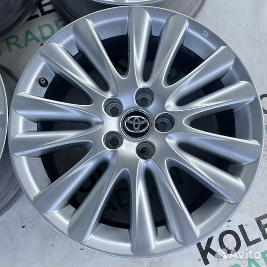 Диски литые R18 5X114.3 Toyota,Lexus