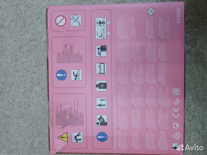 Надувной фламинго