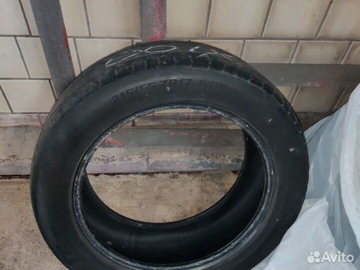 Kumho Ecsta HS51 215/55 R17 W