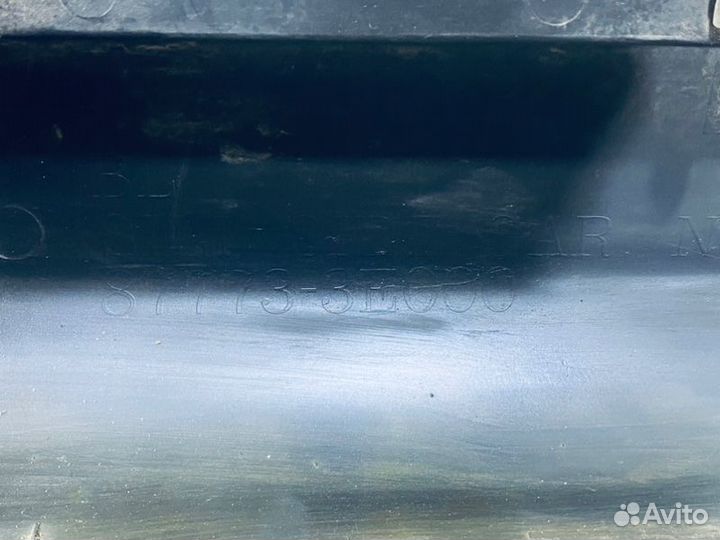 Накладка порога передняя левая Kia Sorento SUV