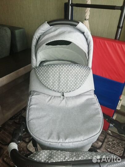 Коляска два в одном плюс автолюлька
