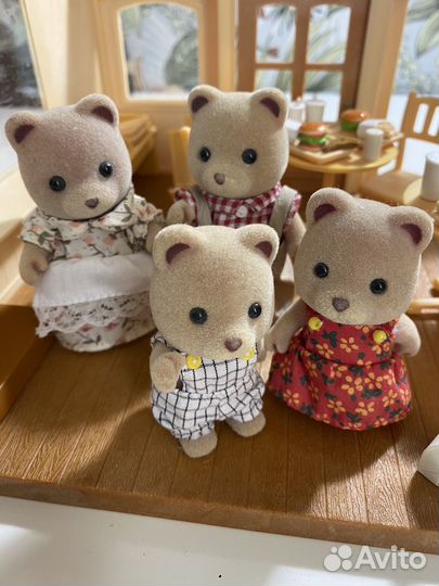 Sylvanian Families кафе бургерная и семья мишек
