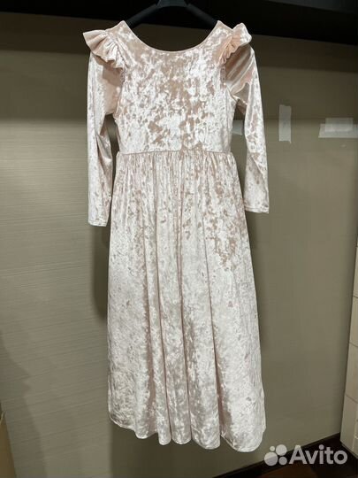 Нарядное платье для девочки 128