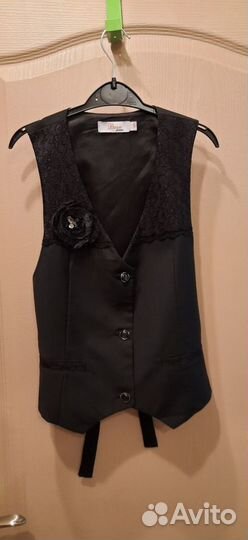 Жилетка для девочки на рост 158-164