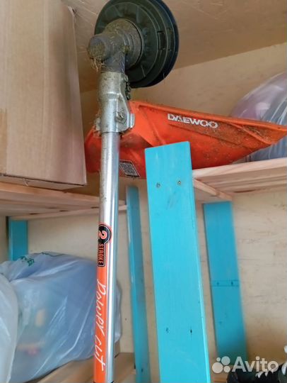 Триммер бензиновый