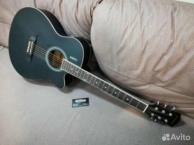 Гитара акустическая с чехлом объявление продам