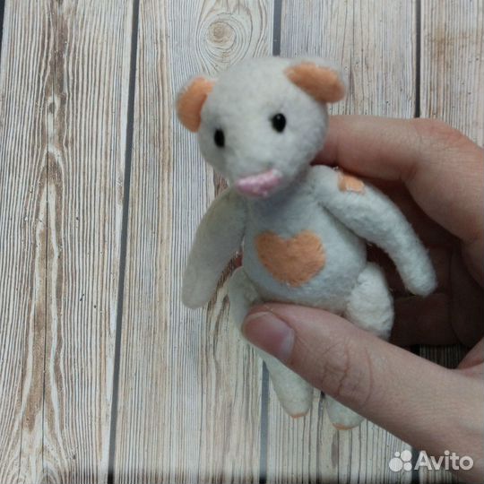 Мягкая игрушка белый мишка в ладошку