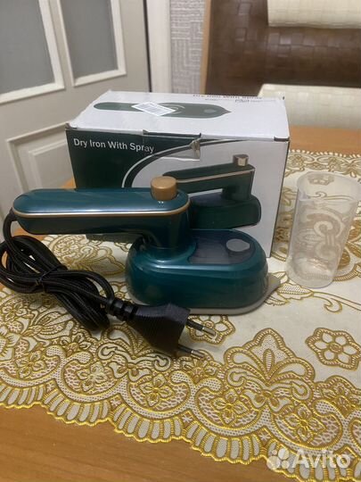 Утюг с парогенератором новый
