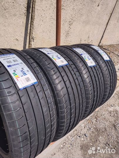 Triangle EffeXSport TH202 225/40 R19