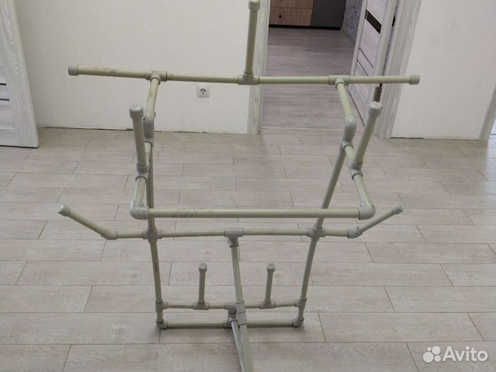 Хоккейная вешалка