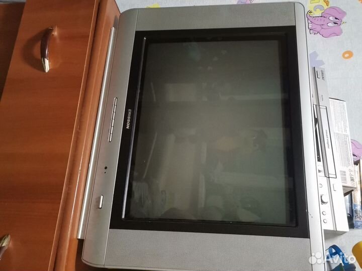 Телевизор samsung