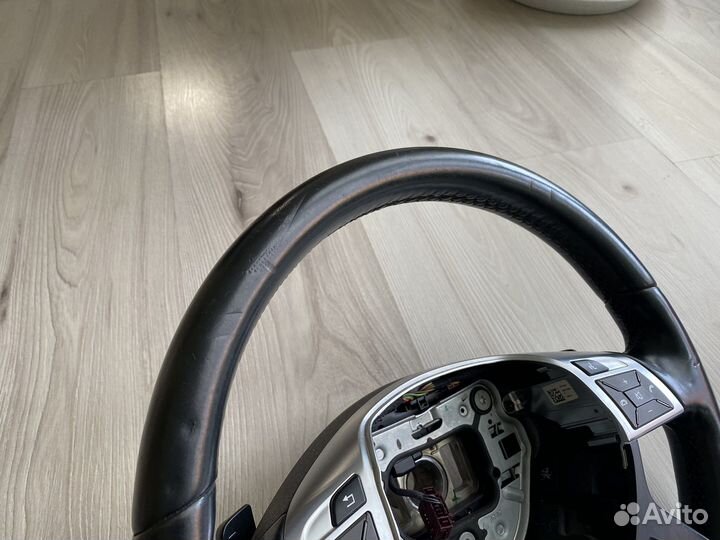 Руль на mercedes w212 w204