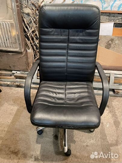 Компьютерное кресло