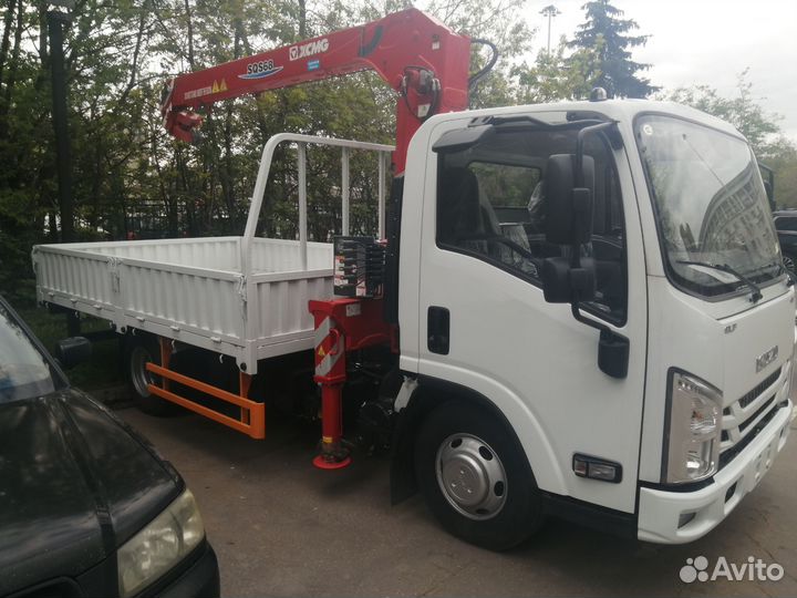 Isuzu Elf с КМУ, 2023