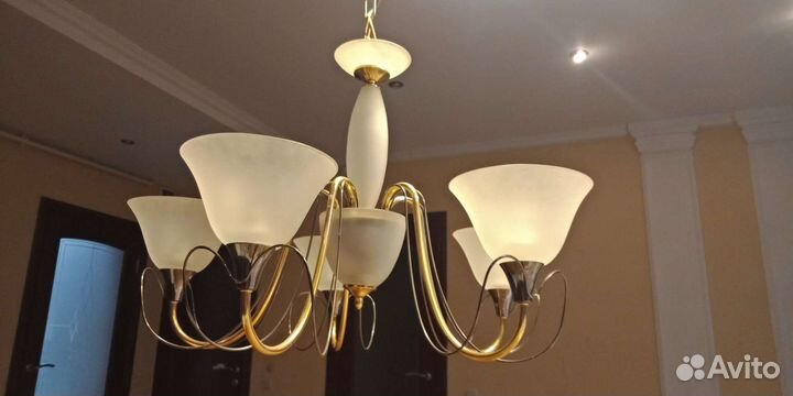 Люстра италия и 3шт.бра в комплекте