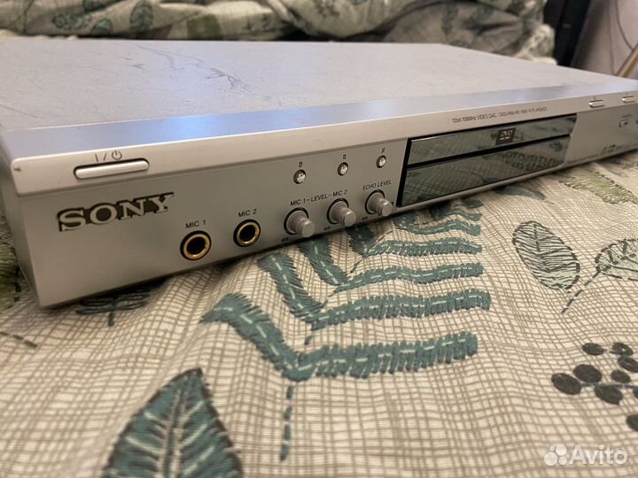 DVD плеер Sony