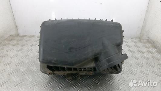 Корпус воздушного фильтра peugeot 607 (10V05NQ01)