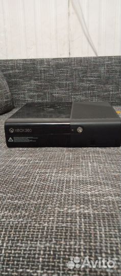 Xbox 360 E
