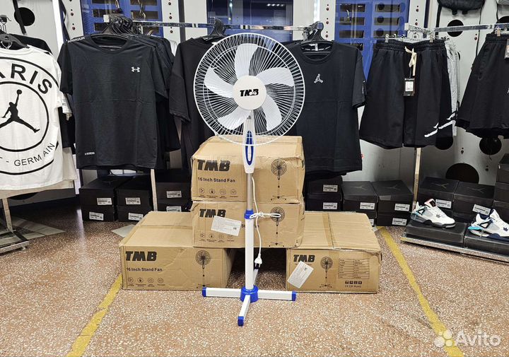 Вентилятор напольный. Вентилятор новый