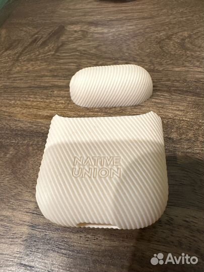 Чехол на airpods 2 Native Union