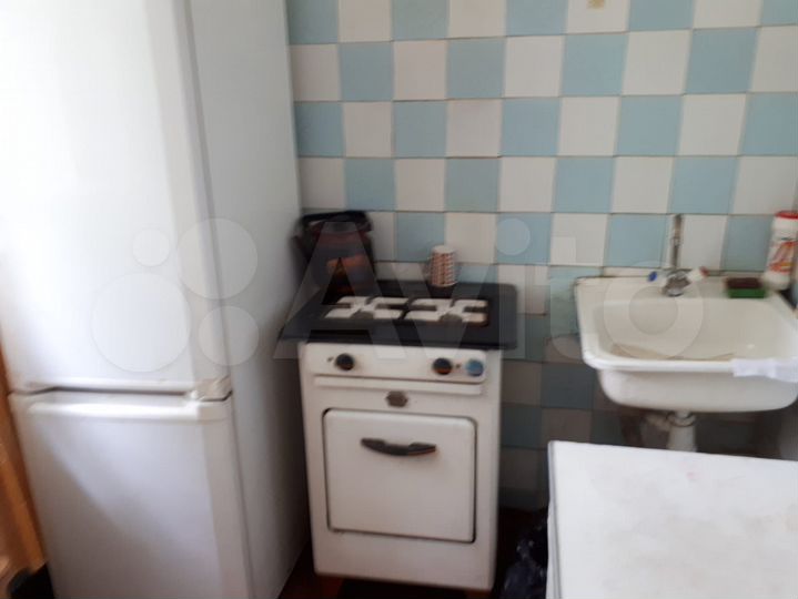 2-к. квартира, 42 м², 1/5 эт.