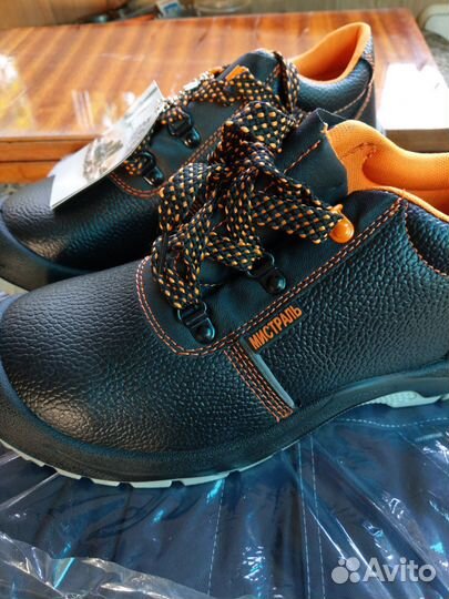 Ботинки мужские