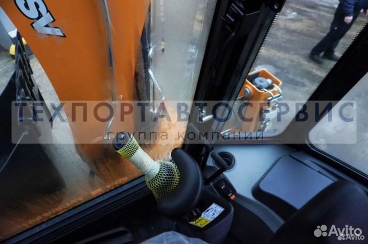 Экскаватор-погрузчик CASE 695, 2023