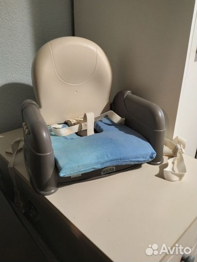 Переносной стульчик для кормления