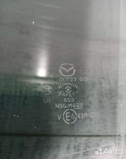 Стекло задней левой двери Mazda CX 7