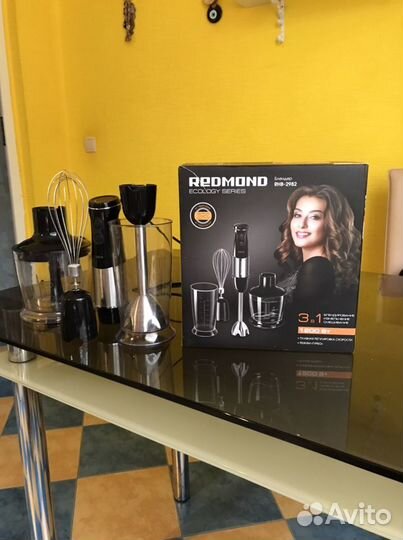 Блендер погружной новый redmond