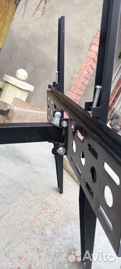 Крепление для телевизора