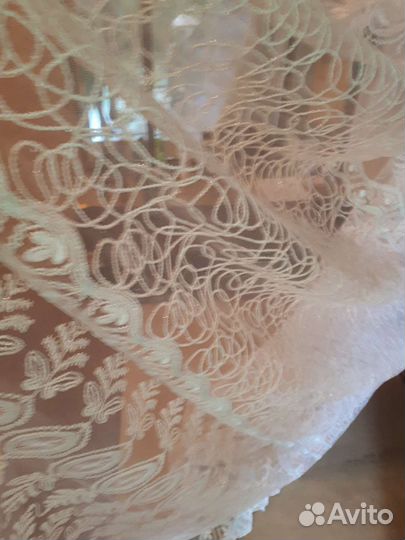 Тюль, вышивка на сетке