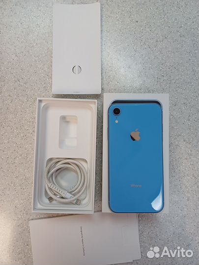 iPhone Xr, 64 ГБ