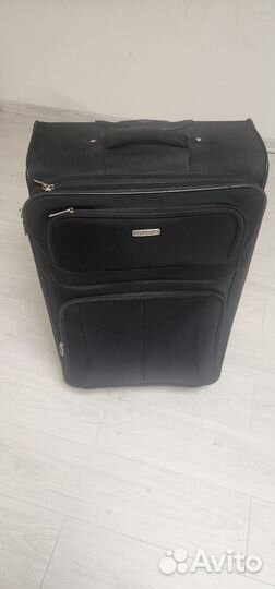Чемодан samsonite