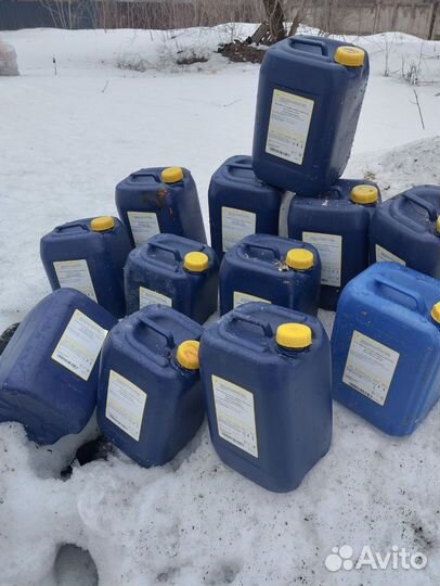 Канистры пластиковые бу 10 литров