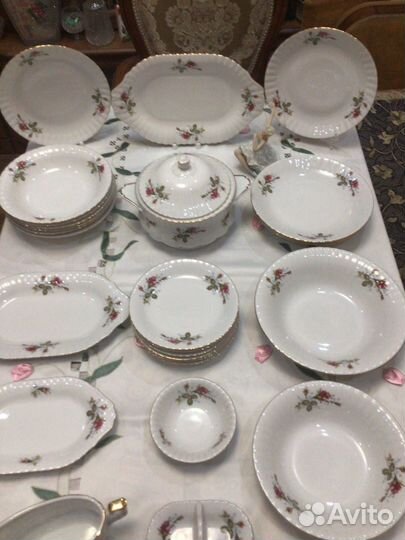 Сервиз столовый Шиповник Chodziez Польша СССР