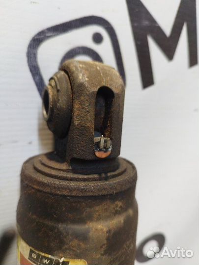 Амортизатор задний Chevrolet Tahoe GMT900