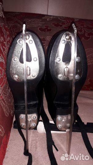 Коньки фигурные Graf Montana Gold