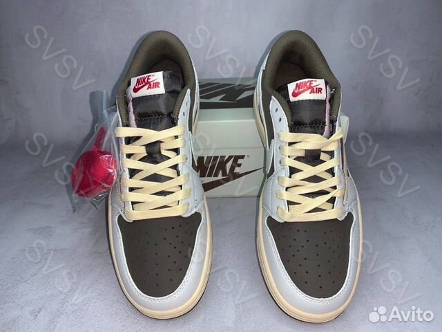 Nike Air Jordan 1 Low x Travis Scott