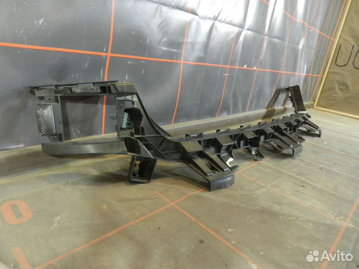 Кронштейн бампера заднего - Audi A3 V8