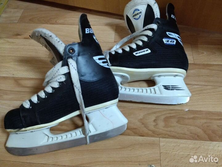Хоккейные коньки bauer