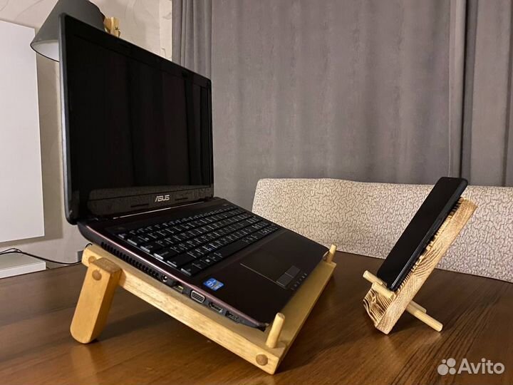 Лампа настольная