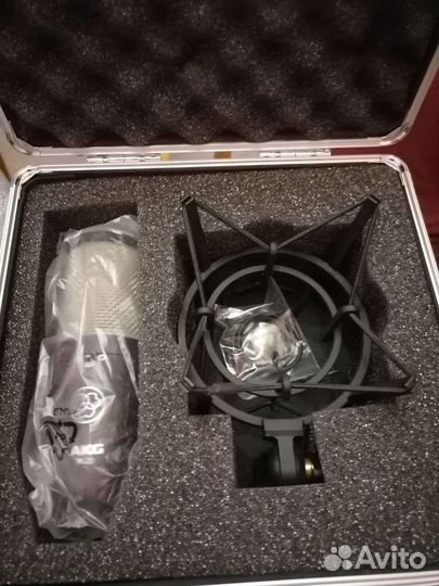 Akg p420 Студийный микрофон