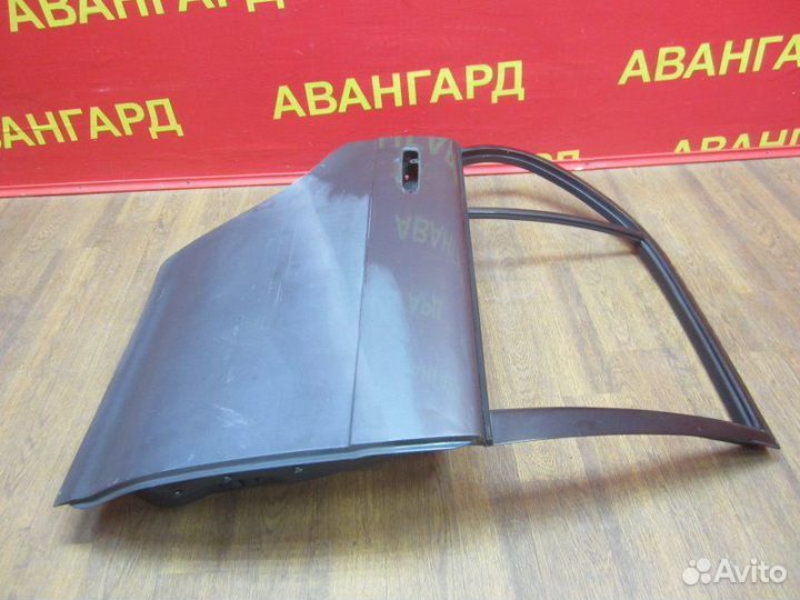 Дверь задняя правая Toyota Corsa L40 1992