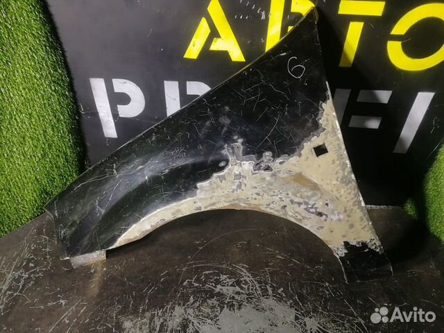 Крыло переднее левое Renault Logan