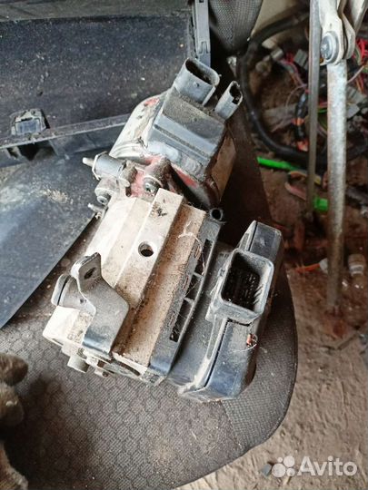 Компрессор пневмоподвески Citroen C5