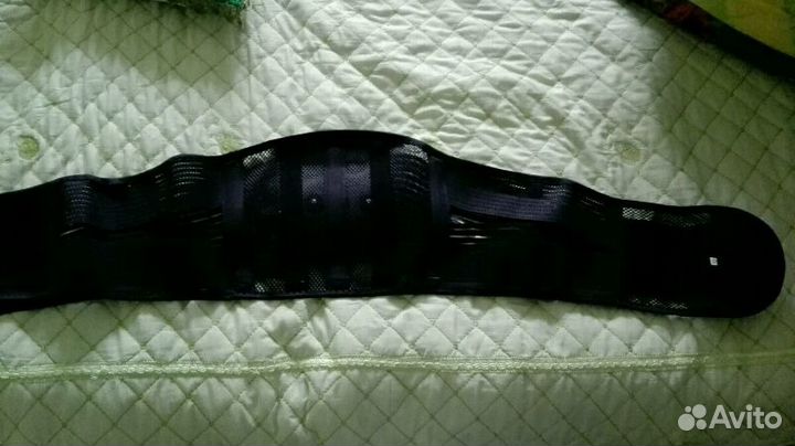 Продам новый фирменный турмалиновый пояс с магнита