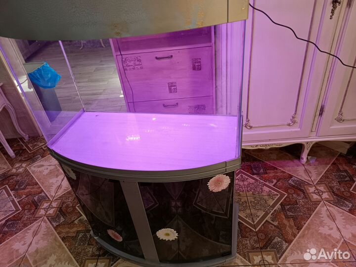 Аквариум с тумбой 150 литров