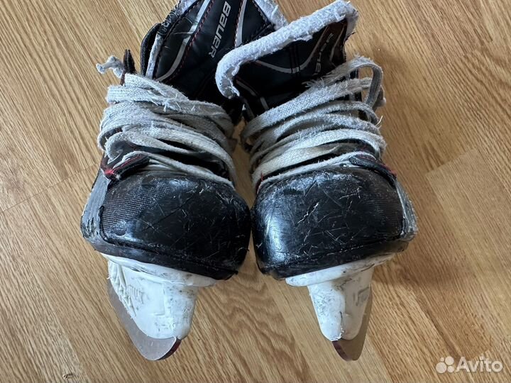 Хоккейные коньки bauer детские