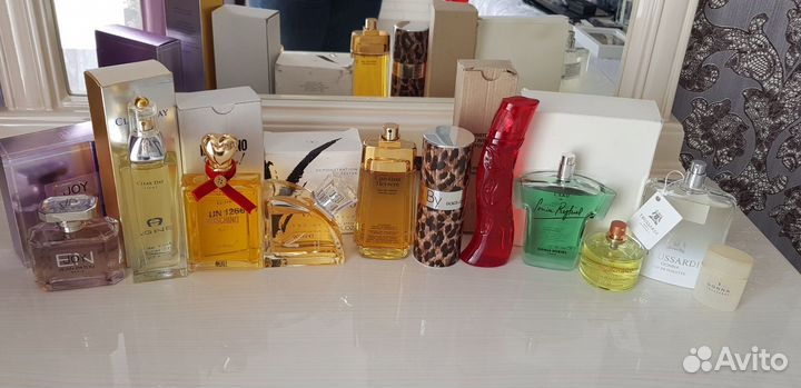 Духи винтаж Valentino V Carolina Herrera Dali